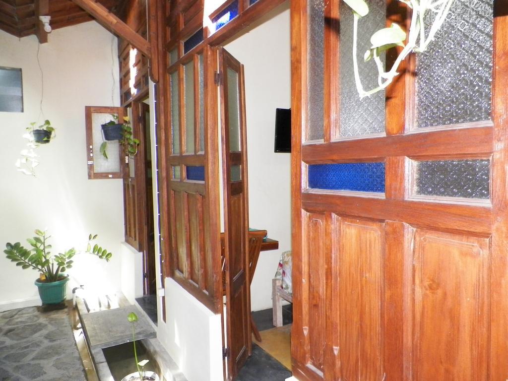 Ndalem Timoho Hotel Yogyakarta Bagian luar foto