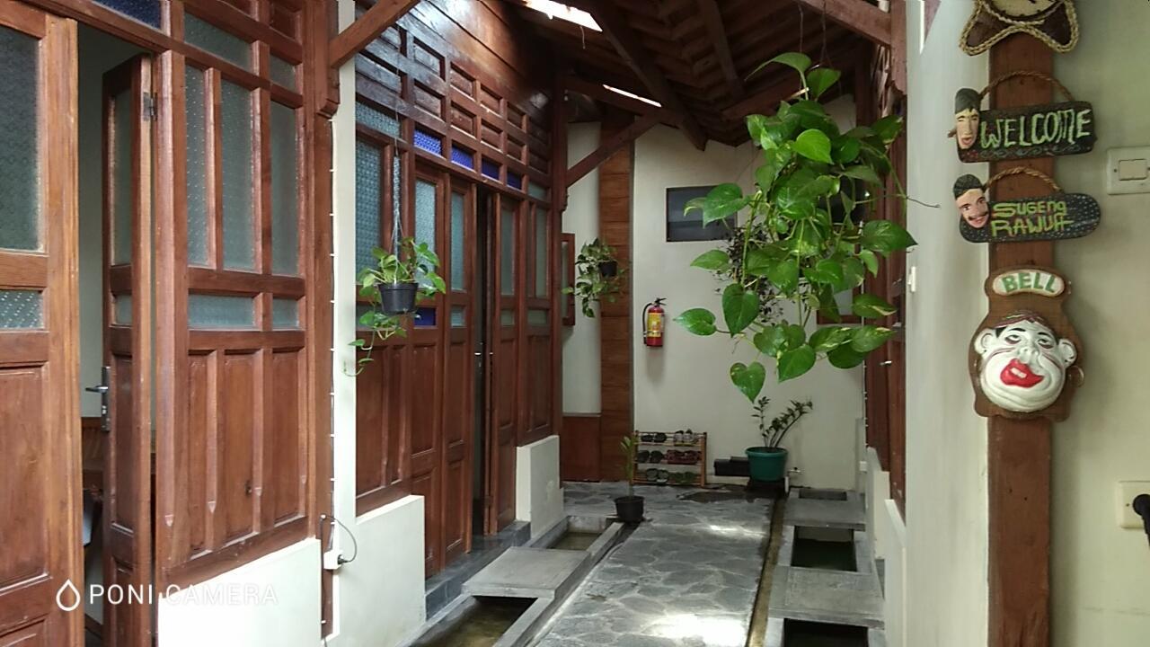 Ndalem Timoho Hotel Yogyakarta Bagian luar foto